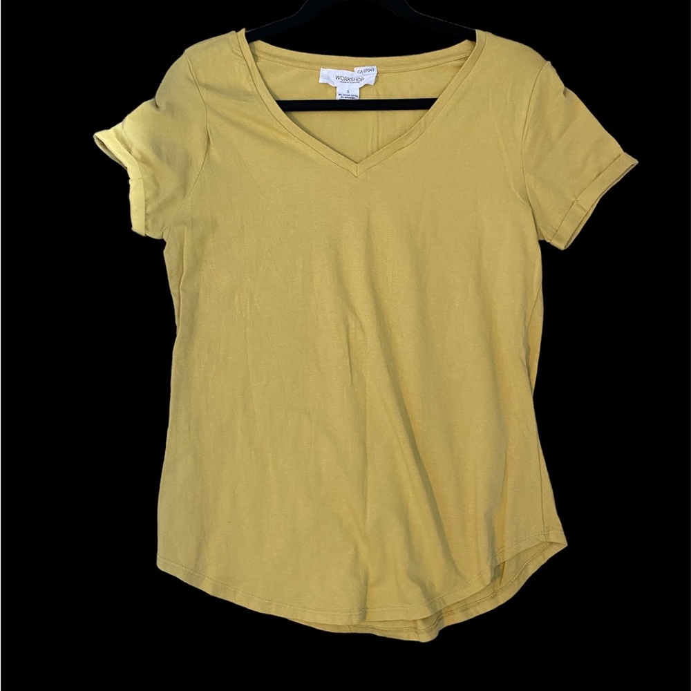 Workshop Republic Clothing Yellow V neck T shirt w Rounded Hem Size S